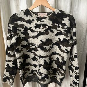 Women's Small Philosophy Long Sleeve Sweater - Camo